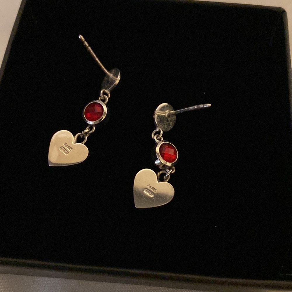 Gucci sterling silver heart drop earrings - Picture 4 of 6